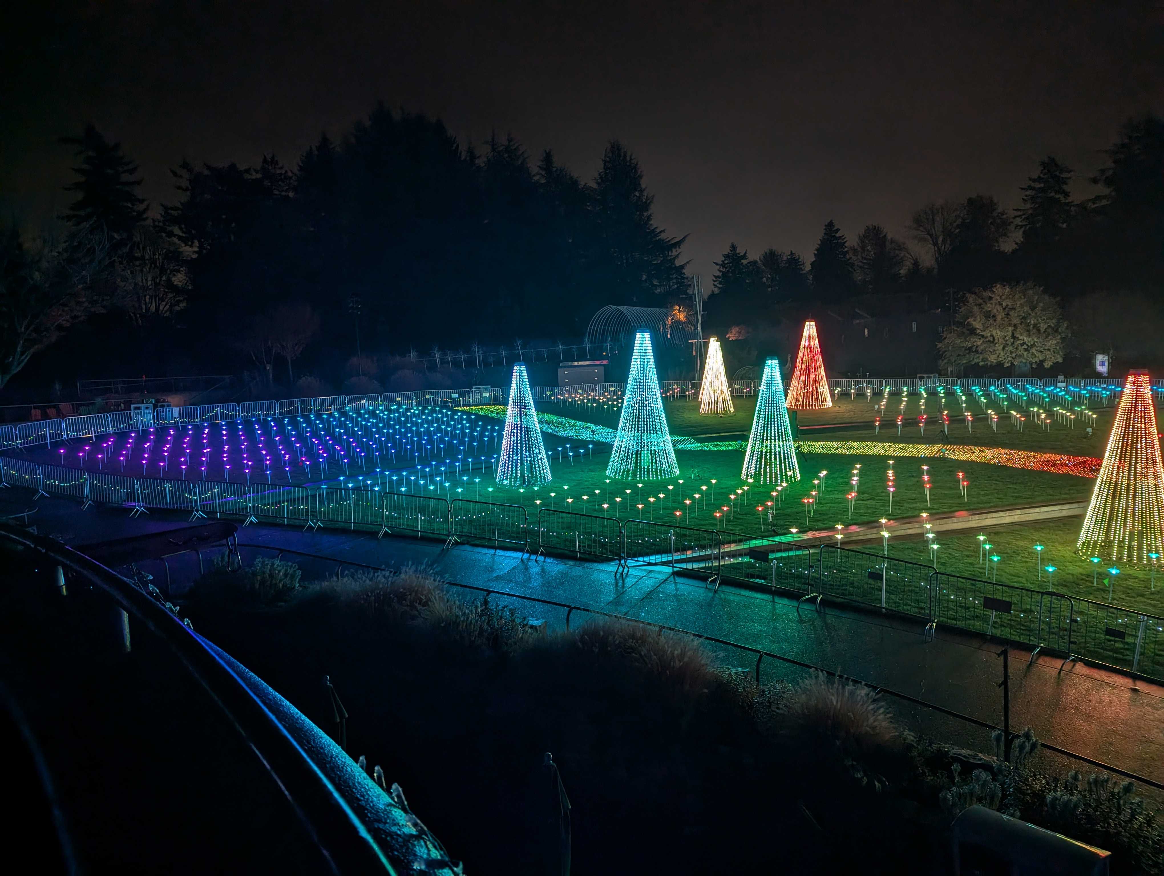 Oregon ZooLights illuminated installation